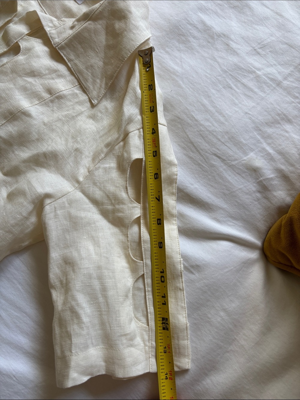 NEREA Cream Linen Crop Shirt - Picture 5 of 5
